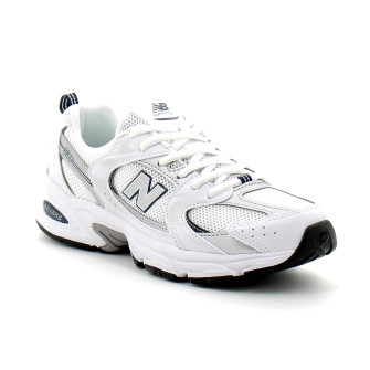 Chaussure de sport pour...