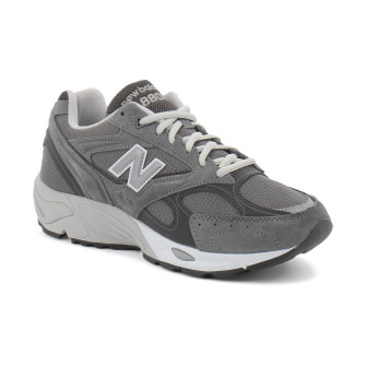 new balance u880r...